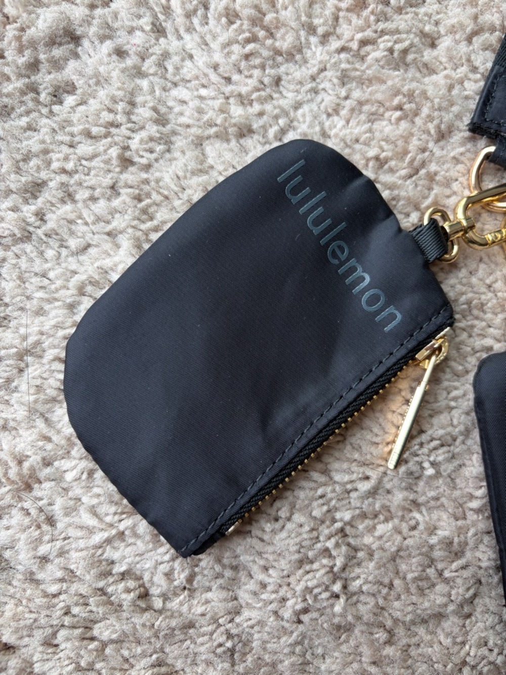 Lululemon Dual Pouch Wristlet
Wordmark | Black Gold White Opal - Picture 2 of 5